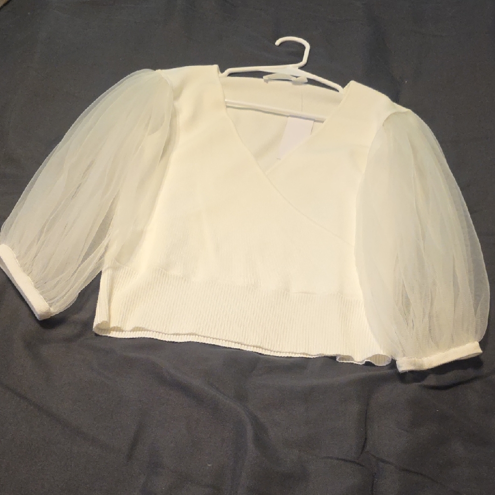 Elegant White V-Neck Sweater Blouse